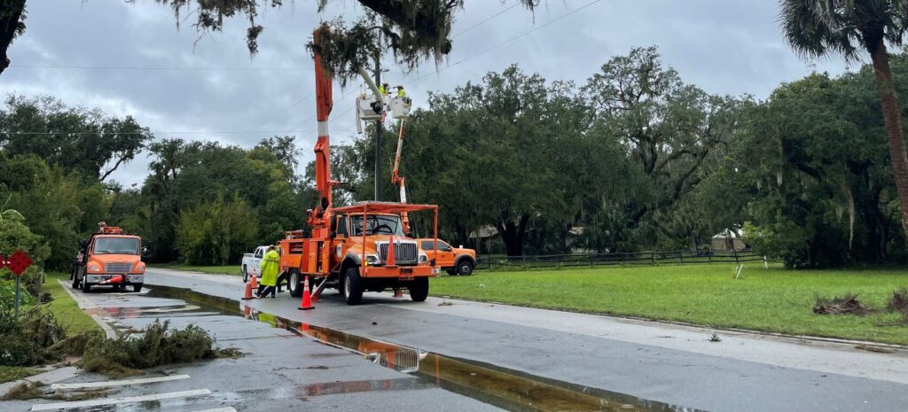 KUA Crews Restore Power To More Than 90% Of Customers After Hurricane ...