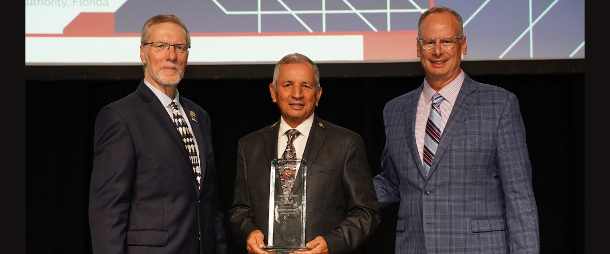KUA Board Chairman receives National Public Official Award